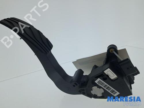 Used Pedal Pedal RENAULT MEGANE IV Grandtour (K9A/M/N_) 1.3 TCe 140 (K9NB) (140 hp) 32749396 32749396