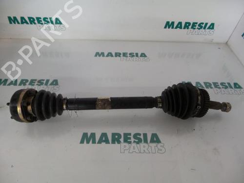 left-front-driveshaft-renault-laguna-i-b56_-556_-1993-1994-1995-1996-1997-1998-1999-2000-2001-2002-31473363 main image