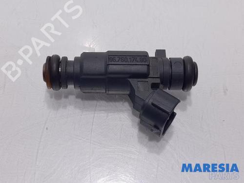 Used Injector PEUGEOT 208 I (CA_, CC_) 1.2 VTI 82 (82 hp) 31450186
