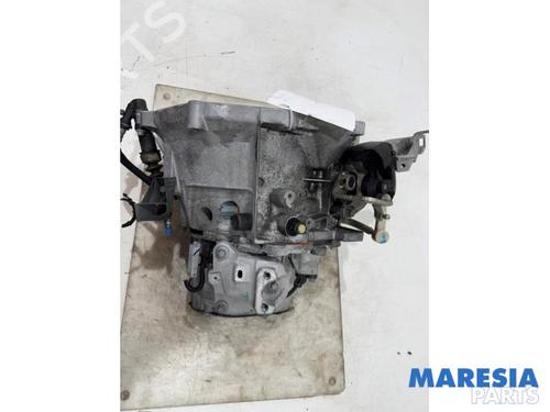 Used Gearbox PEUGEOT 2008 II (UD_, US_, UY_, UJ_, UR_, UC_) 1.2 PureTech 100 (USHNK) (101 hp) 32305505