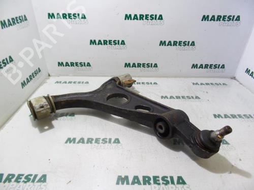 Used Left front suspension arm ALFA ROMEO 156 (932_) 2.4 JTD (932A1B__) (140 hp) 31530377