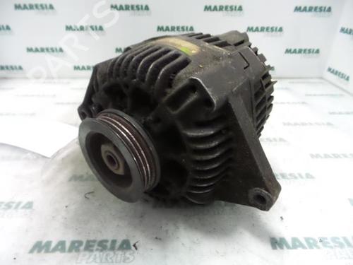 Used Alternator Alternator RENAULT MEGANE I Classic (LA0/1_) 1.4 (LA0E, LA0V) (75 hp) 31527380 31527380