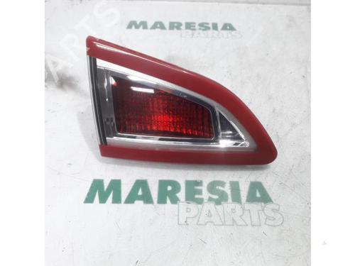 left-taillight-renault-scenic-iii-jz01_-2008-2009-2010-2011-2012-2013-2014-2015-2016-31502905 main image