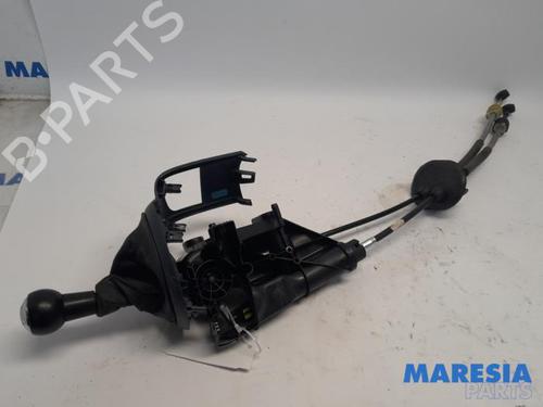 Used Gear lever PEUGEOT PARTNER Tepee 1.6 VTi (109 hp) 31481488