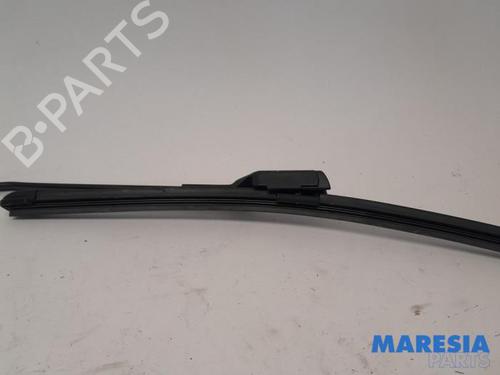 Front windshield wiper arm PEUGEOT 2008 I (CU_) 1.2 VTi | BP31505032C143