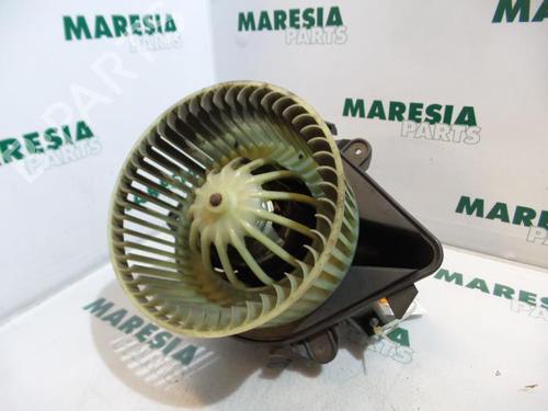 Used Heater blower motor FIAT PUNTO (188_) 1.2 16V 80 (188.233, .235, .253, .255, .333, .353, .639,... (80 hp) 31408829