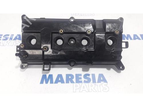 Used Valve cover Valve cover RENAULT SCÉNIC III (JZ0/1_) 2.0 16V (JZ0G, JZ0P, JZ1E, JZ1P) (140 hp) 31415523 31415523