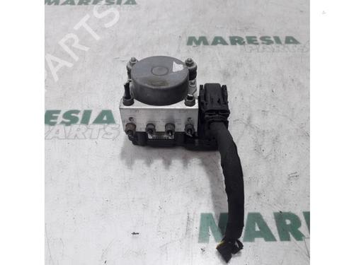 Used ABS pump FIAT PUNTO EVO (199_) 1.3 D Multijet (84 hp) 31481959