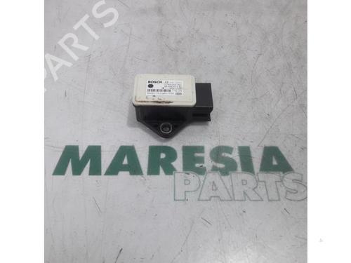 Used Electronic module CITROËN C4 II (NC_) 1.6 HDi 90 (92 hp) 31498541