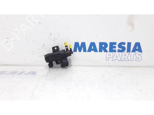 Used Electronic sensor OPEL COMBO Box Body/MPV (X12) 1.3 CDTI (B05) (95 hp) 31469984