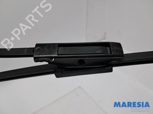 Front windshield wiper arm RENAULT CLIO IV Grandtour (KH_) 0.9 TCe 90 | BP31411941C143