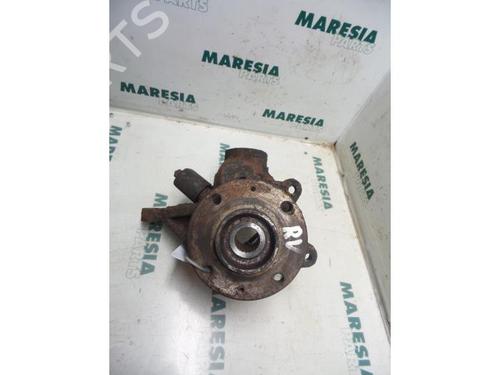 Used Right front steering knuckle CITROËN XSARA PICASSO (N68) 1.6 (95 hp) 31459414