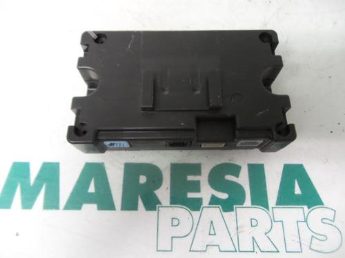 Used Control unit RENAULT SCÉNIC III (JZ0/1_) 1.4 16V (JZ0F, JZ1V) (131 hp) 31407554