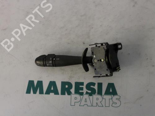 steering-column-stalk-renault-laguna-ii-grandtour-kg01_-2001-2002-2003-2004-2005-2006-2007-31386173 main image