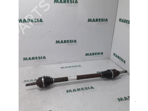 Used Right front driveshaft PEUGEOT 207 (WA_, WC_) 1.4 16V (95 hp) 31393638