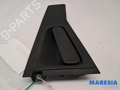 rear-right-exterior-door-handle-renault-clio-iv-grandtour-kh_-2012-2013-2014-2015-2016-2017-2018-2019-2020-2021-31458404 main image