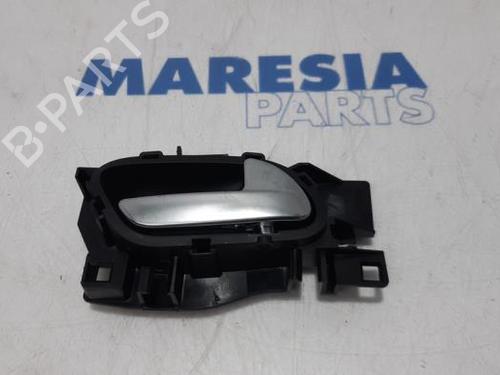 front-right-exterior-door-handle-peugeot-208-i-ca_-cc_-2012-2013-2014-2015-2016-2017-2018-2019-2020-2021-31426228 main image