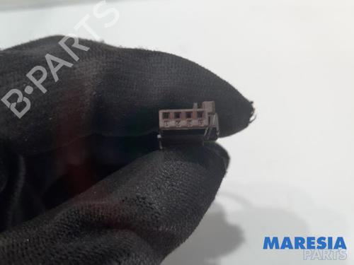 Engine control unit (ECU) PEUGEOT 5008 (0U_, 0E_) 1.6 16V | BP31461052M57 