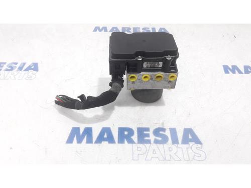 Used ABS pump FIAT IDEA (350_) 1.4 16V (95 hp) 31486823