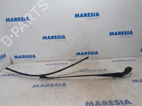 Vindspejlsviskerarm CITROËN C4 SPACETOURER Van (3D_) PureTech 130 (131 hp) 31442260