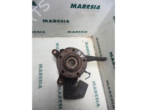 Used Right front steering knuckle CITROËN C6 (TD_) 2.7 HDi (204 hp) 31458587