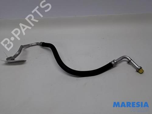 Used AC pipe RENAULT MEGANE IV Hatchback (B9A/M/N_) 1.2 TCe 130 (B9MR) (130 hp) 31418605