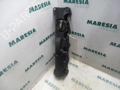 Used Valve cover CITROËN C2 (JM_) 1.6 (109 hp) 31385303
