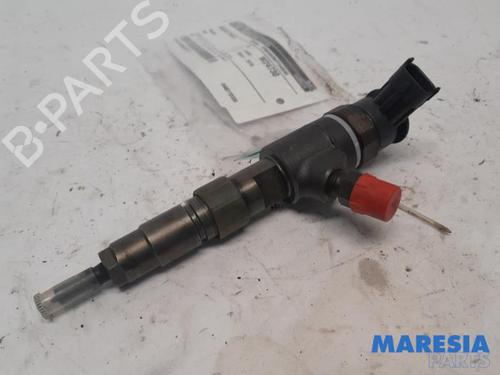 Used Injector PEUGEOT 208 I (CA_, CC_) 1.4 HDi (68 hp) 31430767