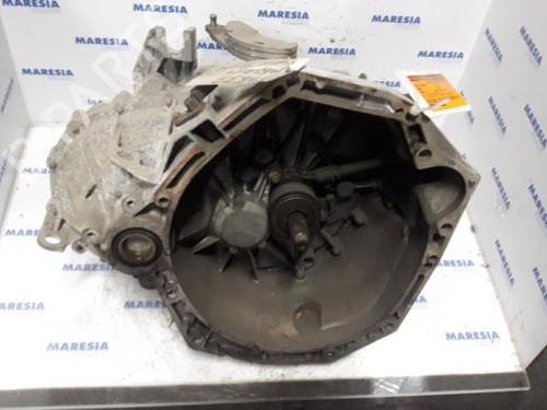 Used Gearbox RENAULT SCÉNIC II (JM0/1_) 1.5 dCi (JM1E, JM16) (106 hp) 31442788