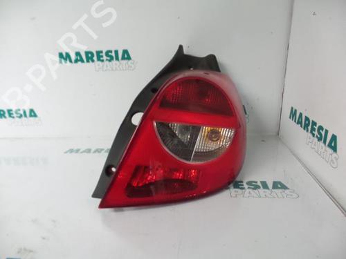 Used Right taillight RENAULT CLIO III (BR0/1, CR0/1) 1.5 dCi (C/BR0G, C/BR1G) (68 hp) 31536956