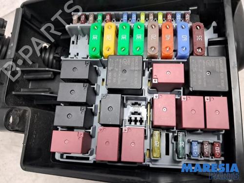 Fuse box FIAT 500 (312_) 1.2 (312AXA1A) | BP31459464E1