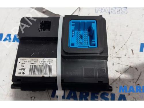 Used Electronic module PEUGEOT 308 SW II (LC_, LJ_, LR_, LX_, L4_) 1.6 BlueHDi 120 (120 hp) 31479721