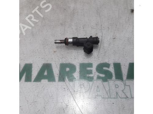 Inyector ALFA ROMEO MITO (955_) 1.4 TJet (955AXD1B) (150 hp) 31499476