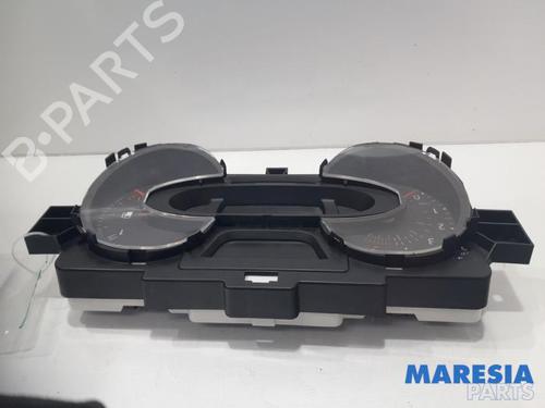 Used Instrument cluster RENAULT TRAFIC III Van (FG_) 1.6 dCi 95 (FGMJ, FGMR) (95 hp) 31417765