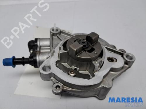 Used Vacuum pump PEUGEOT 308 II (LB_, LP_, LW_, LH_, L3_) 1.2 THP 130 (131 hp) 31411745
