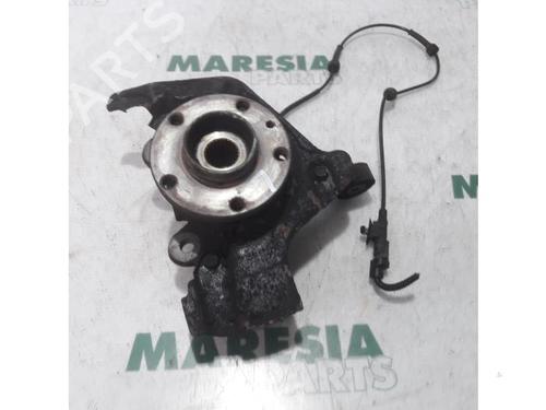 Used Left front steering knuckle FIAT DOBLO Cargo (263_) 1.3 D Multijet (90 hp) 31441955