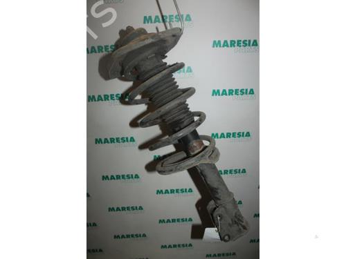 Used Right front shock absorber FIAT SCUDO Van (220_) 1.9 TD (90 hp) 31488994