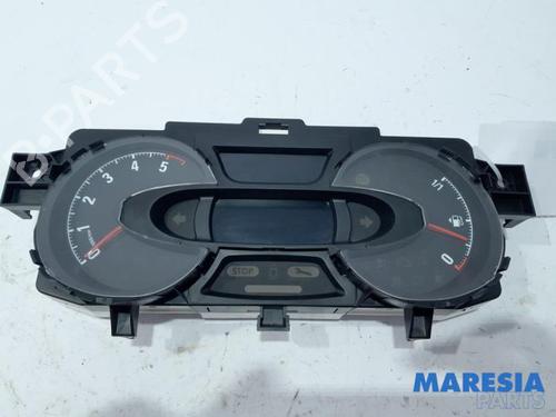 Used Instrument cluster OPEL VIVARO B Van (X82) 1.6 CDTI (05) (125 hp) 31403387