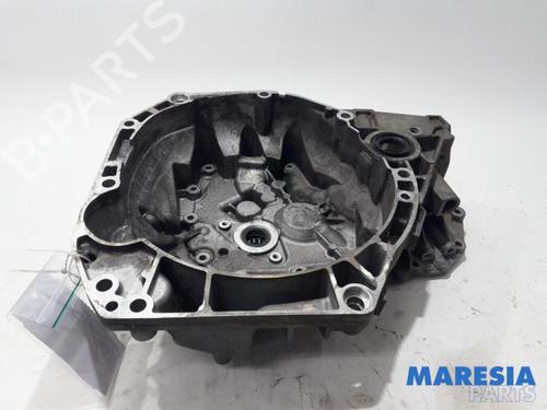 Used Manual Gearbox (For Parts) RENAULT CLIO IV (BH_) 0.9 TCe 90 (BHNF, BHMA, BHMH, BHJK, BHJR) (90 hp) 31513068