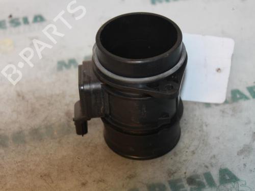 Used Mass air flow sensor RENAULT CLIO III (BR0/1, CR0/1) 1.5 dCi (C/BR0G, C/BR1G) (68 hp) 31411281