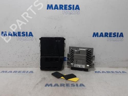 Used Engine control unit (ECU) RENAULT SCÉNIC II (JM0/1_) 1.5 dCi (JM16) (103 hp) 31388528