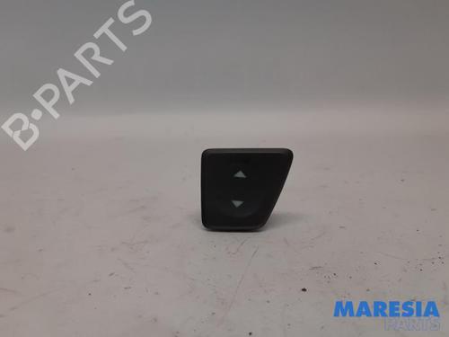 Used Right front window switch FIAT 500 (312_) 1.2 (312AXA1A) (69 hp) 31510372