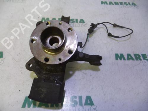 Used Left front steering knuckle RENAULT LAGUNA III Grandtour (KT0/1) 1.5 dCi (KT0A, KT0R, KT02) (110 hp) 31396810
