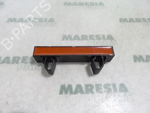 Used Electronic sensor RENAULT MEGANE II Saloon (LM0/1_) 1.9 dCi (LM0G, LM1G, LM2C) (120 hp) 31524753