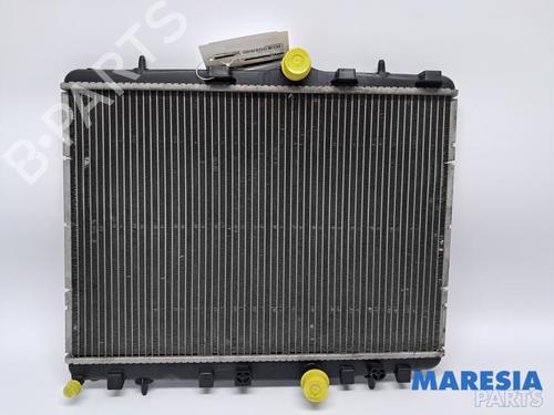 Used Water radiator Water radiator CITROËN C3 III (SX) 1.2 THP 110 (SXHNPS, SXHNZT, SXHNZ6) (110 hp) 33964411 33964411