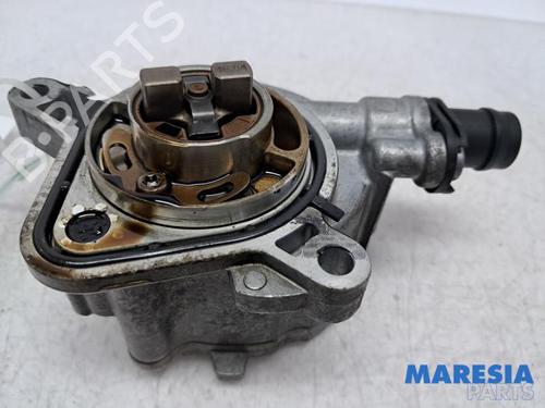 Used Vacuum pump RENAULT SCÉNIC IV (J9_) 1.3 TCe 140 (140 hp) 31469546