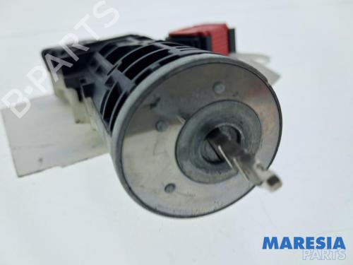 Used Ignition barrel Ignition barrel RENAULT TWINGO III (BCM_, BCA_) 1.0 SCe 70 (71 hp) 34406599 34406599