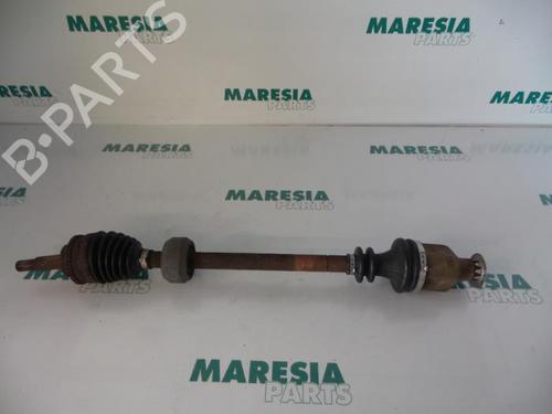 Used Right front driveshaft RENAULT SCÉNIC I MPV (JA0/1_, FA0_) 1.6 BiFuel (JA04) (107 hp) 31480996