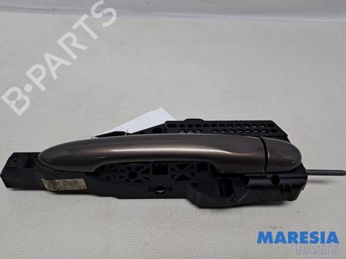 Højre bagtil udvendigt håndtag RENAULT CAPTUR I (J5_, H5_) 1.2 TCe 120 (120 hp) 31816449