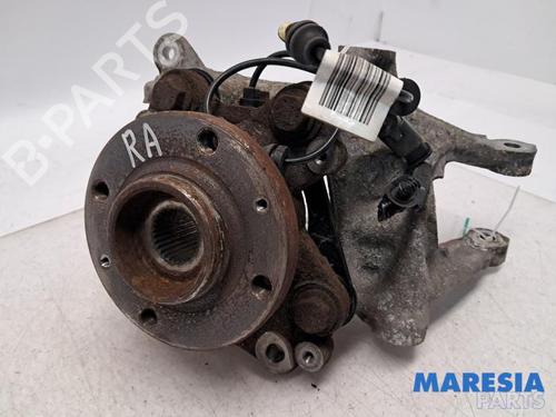 Used Right rear steering knuckle Right rear steering knuckle PEUGEOT 3008 I MPV (0U_) 2.0 HDi Hybrid4 (0URHCA) (200 hp) 39932609 39932609